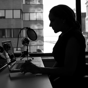 Counsellor undergoing Online Counselling Training Counsellor undergoing e-therapy Counselling Training